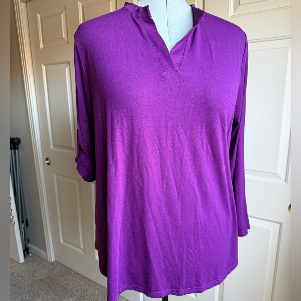 Relaxed V-Neck Roll-Sleeve Tunic in Vibrant Purple Size 4X